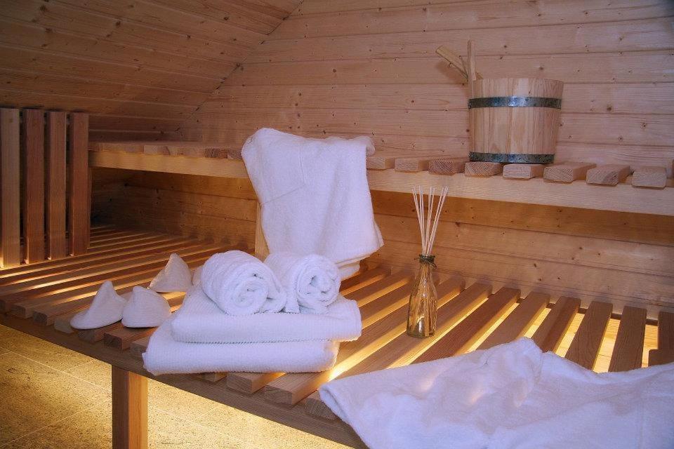 Hotel-Garni Luttelforster Muhle Schwalmtal  Room photo